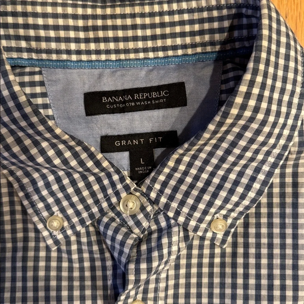 Banana Republic | Men’s Navy Blue Plaid Shirt | Grant Fit | size L